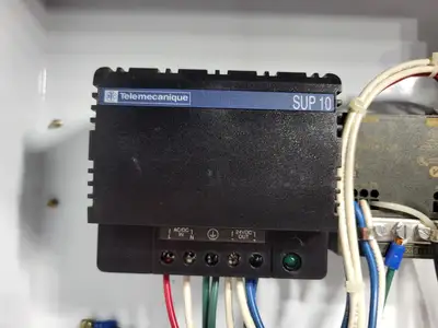 USED SQUARE D MODEL 6