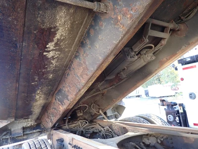 Used 2005 VOLVO VHD64F200 Dump trucks Massachusetts US | Brookside Equipment Sales #1558190