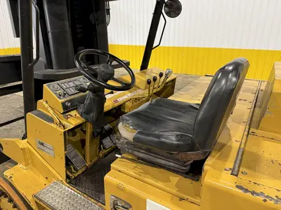 50,000/70,000 TON CAPACITY ROYAL MODEL #RNL-50/70 TELESCOPING FORKLIFT WITH HYD BOOM JIB: STOCK #23652