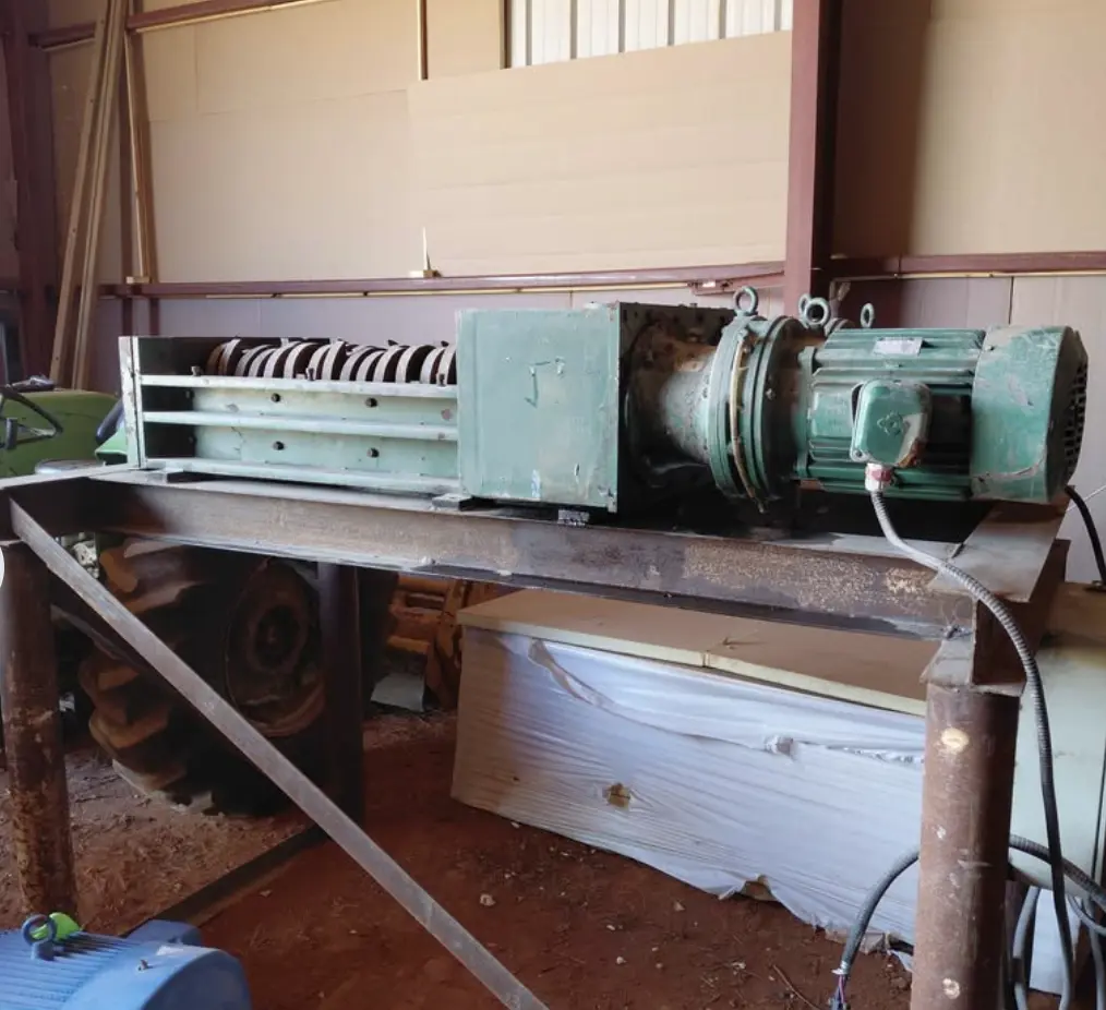 Used _UNKNOWN_ _UNKNOWN_ Shredders Illinois US | RyCat Machinery #1185976