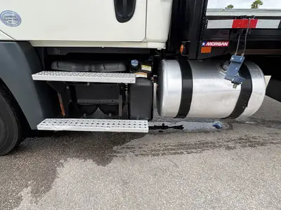 Used 2018 FREIGHTLINER CASCADIA Conventional trucks Florida US | Truck and Van Outlet #1509230