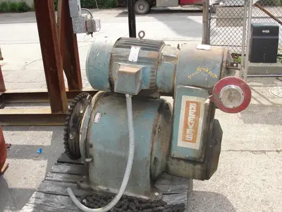 SPC5122  Tank 350 gallon vertical tank, Stainless Steel, 75PSI @700 degrees  F jacket, 16" lightnin type agitator, dish