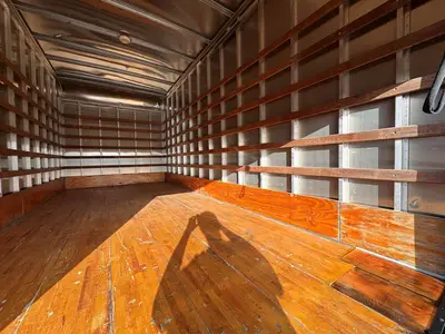 Used 2023 ISUZU NPR HD Box trucks Florida US | Truck and Van Outlet #1708746