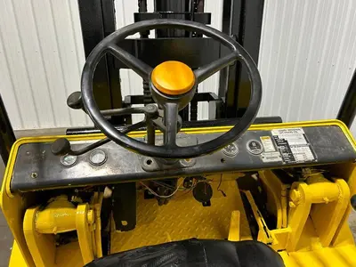 USED 1997 LOWRY L190AEXTNDBCS