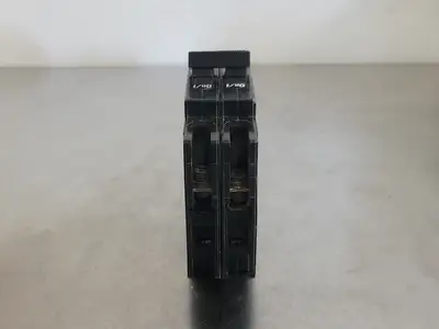 USED CUTLER-HAMMER QCF215