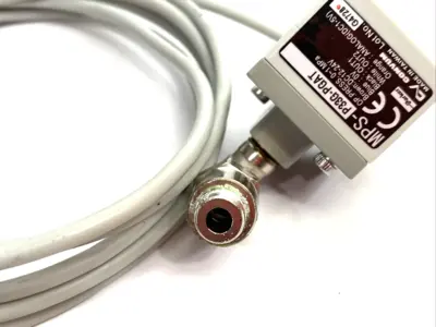 New | in-Stock Parker Convum 1-Color Panel Mount Pressure Sensor 0-145psi 5-Wire Pressure Switches Michigan US | Maverick Industrial Sales #1398749