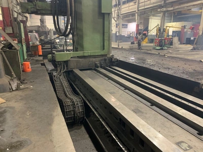 8" GIDDINGS & LEWIS Floor Type HBM