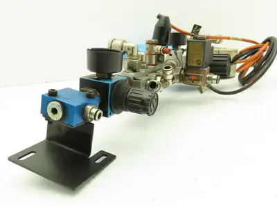Donaldson Ultra-Filter Multi Air Line Manifold Regulator 24V Solenoid Valve Assy