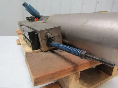 Savair Inc APS.300018R Cylinder w/ Ram and Die Press