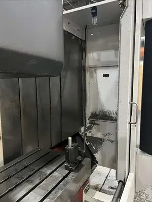 USED 2010 MAZAK VTC-200C