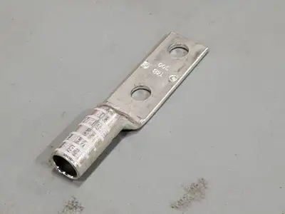 2 Hole White 66 Long Barrel Lug 300 KCMIL (Box of 10)