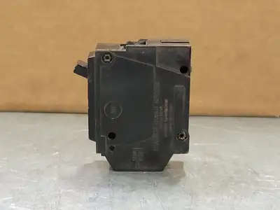 30 Amp 1 Pole Circuit Breaker