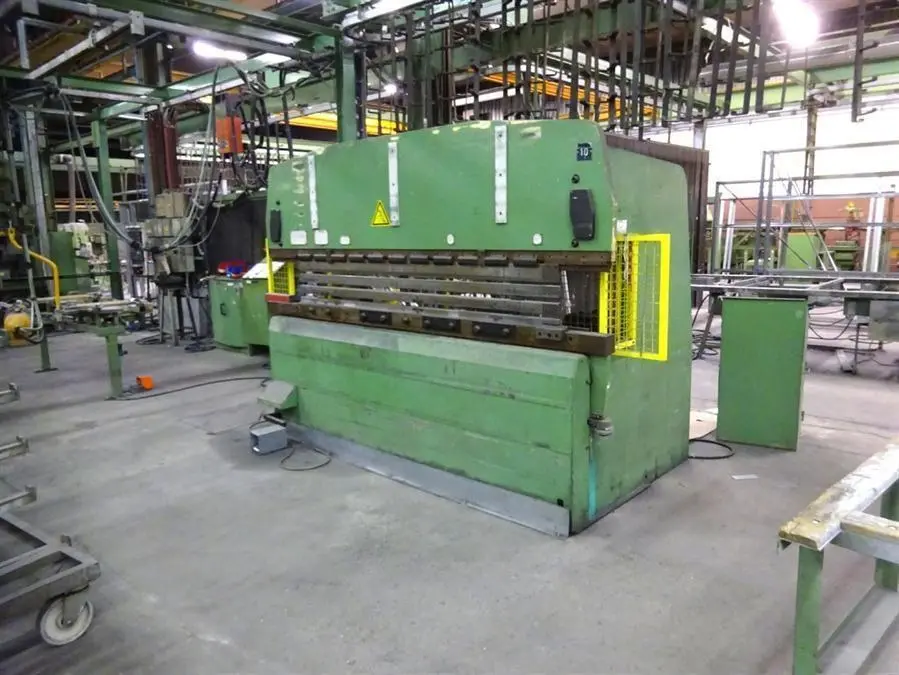 USED AMADA PROMECAM RG 75 TON X 3100 MM