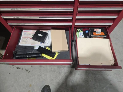 Toolbox and Contents; Mixed Gages