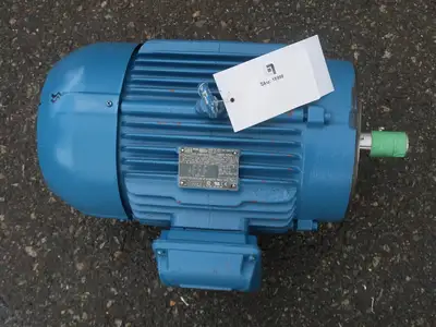 10 hp, 575 volts, 3530 rpm, 213/5TC Electric Motor 01036ET3H215TC-W22