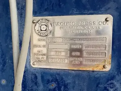 USED 1997 PACIFIC PRESS 1500
