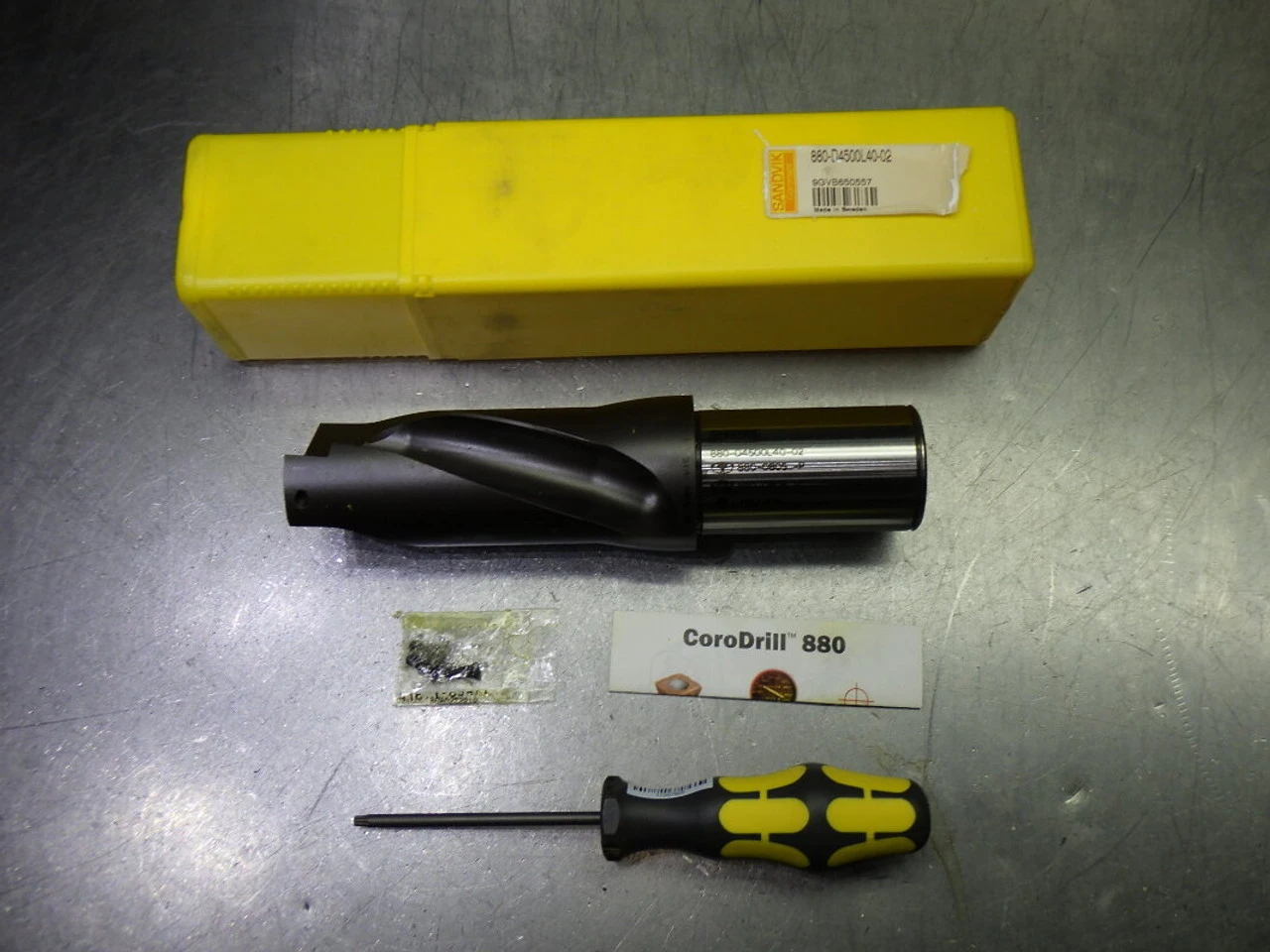 Sandvik 45mm Coolant Thru Indexable Drill 40mm Shank 880-D4500L40-02 (LOC2148D)