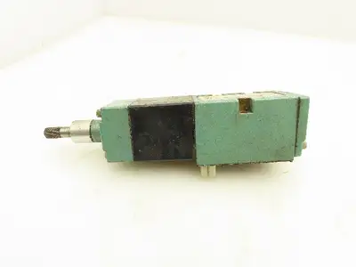Numatics 152SA400K011Z30 MK15 Pneumatic Directional Solenoid Valve 120V Lot of 3
