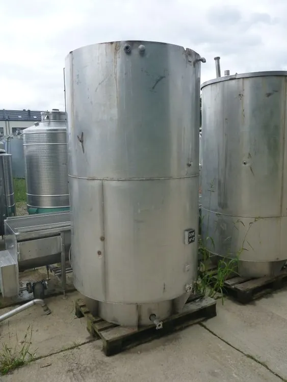 Used _UNKNOWN_ 2200 L Stainless Steel Tanks PL | Perry Equipment #121653