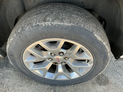 USED 2015 GMC YUKON