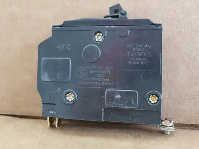 USED SQUARE D QOB150