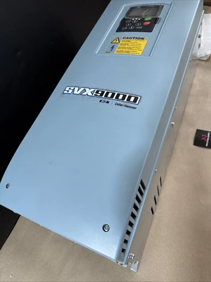 NEW Eaton Eaton Cutler Hammer SVX050A1-4A1N1 SVX9000