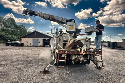 Used 2011 INTERNATIONAL 4400 DIGGER DERRICK Bucket (boom) trucks Pennsylvania US | Proxy Equipment #1378341