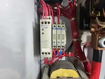 USED SQUARE D MODEL 6