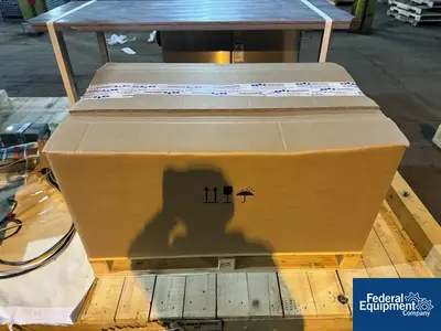 NEW Uhlmann Uhlmann Case Packer E4004/142