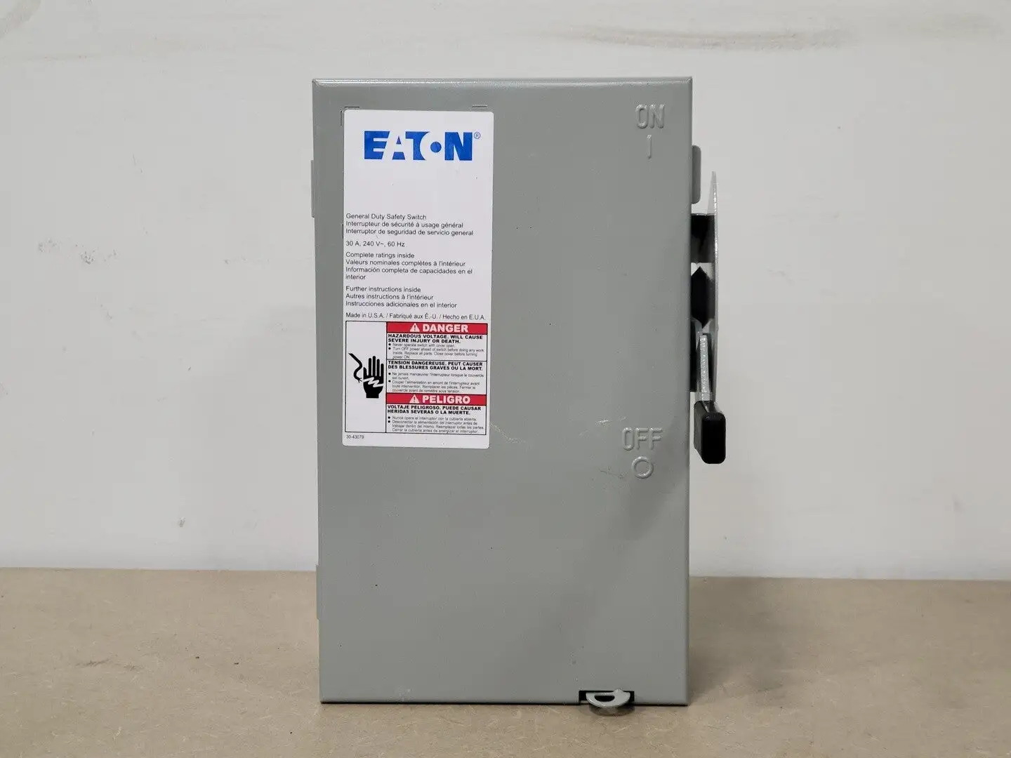 NEW EATON CDG221UGB