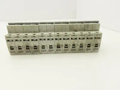 Allen Bradley 1492-SP2D040 Mini Circuit Breaker 4A 2-Pole 480V Ser C Lot of 6