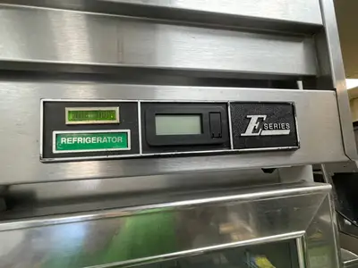 Used Beverage Air Used Beverage-Air ER48-1AHG Stainless Glass 4 Door Top Mounted Reach-in Refrigerator 120V Display Refrigerators Illinois US | Falcon Restaurant Supply #1375874