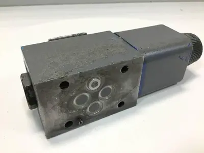 USED VICKERS DG4V32AMUH940