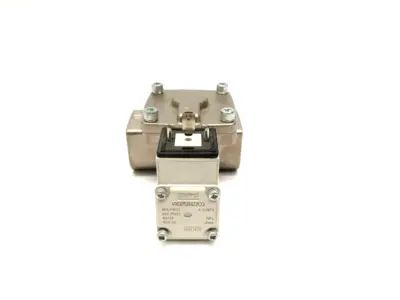 VXD252MZ2CG | SMC  Pilot Operated 2-Port Solenoid Valve 20mm Orifice 110VAC - Used