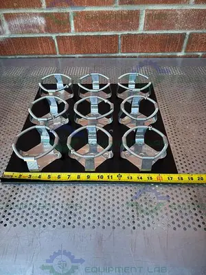 USED NEW BRUNSWICK INNOVA 42 SHAKER  PLATFORM 18" X 18" W/  FLASK HOLDERS