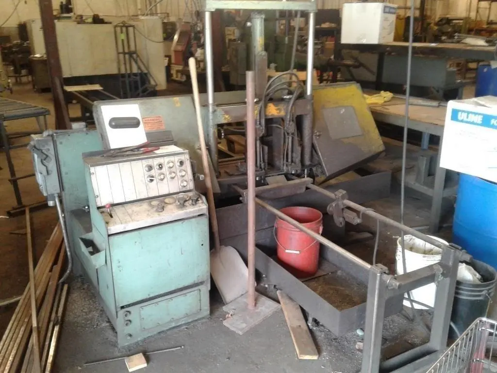 15" X 17" WF WELLS MODEL #F-15 TWIN POST HORIZONTAL BANDSAW: STOCK #23668