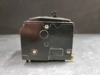 USED SQUARE D QOB350