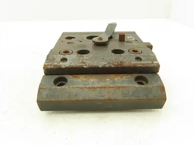 Amada 902000 Brake Press Tool Die Holder Clamp With Two Holders 1/2" Tang