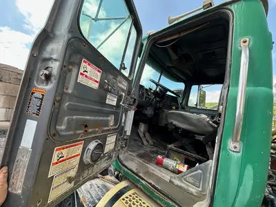 Used 2000 MACK RB688S Concrete Mixer Trucks Pennsylvania US | Proxy Equipment #1378234