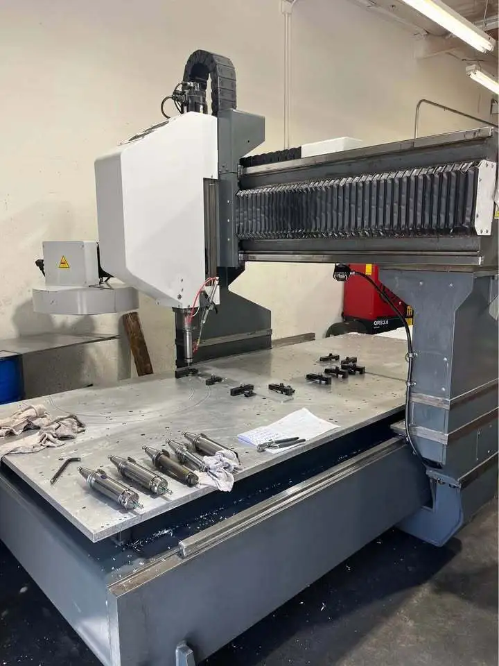 USED 2011 HAAS GR-510