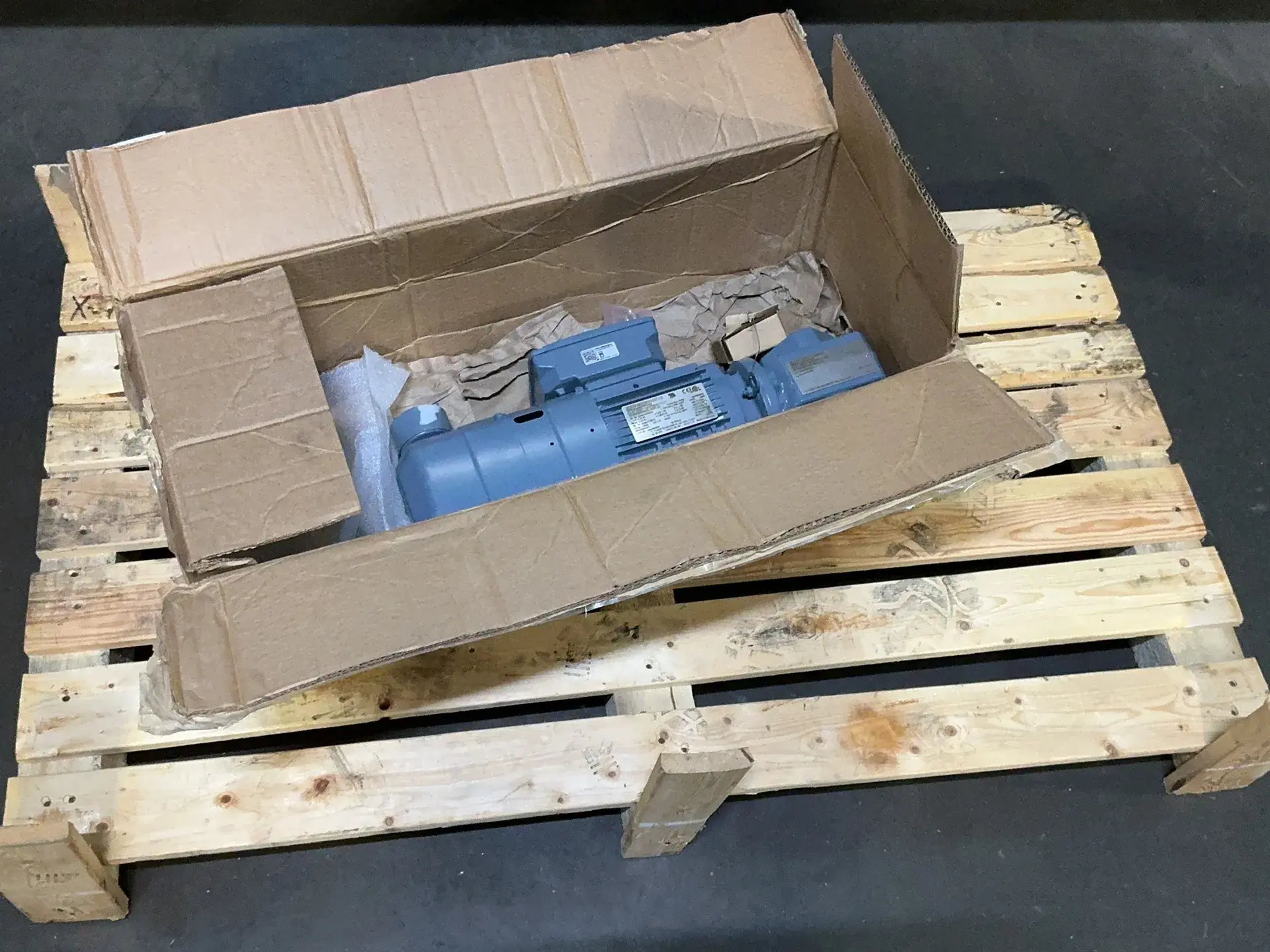 Used SEWEURODRIVE SA37 DRN71M4/BE05/AK8Y Motors (misc) Ohio US | HGR 24 #1407624