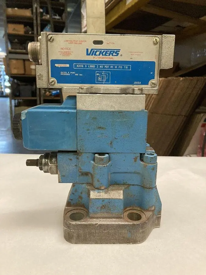 USED VICKERS KACG-3-L350D-Z-M3-PD7-H1-10-P15-T10