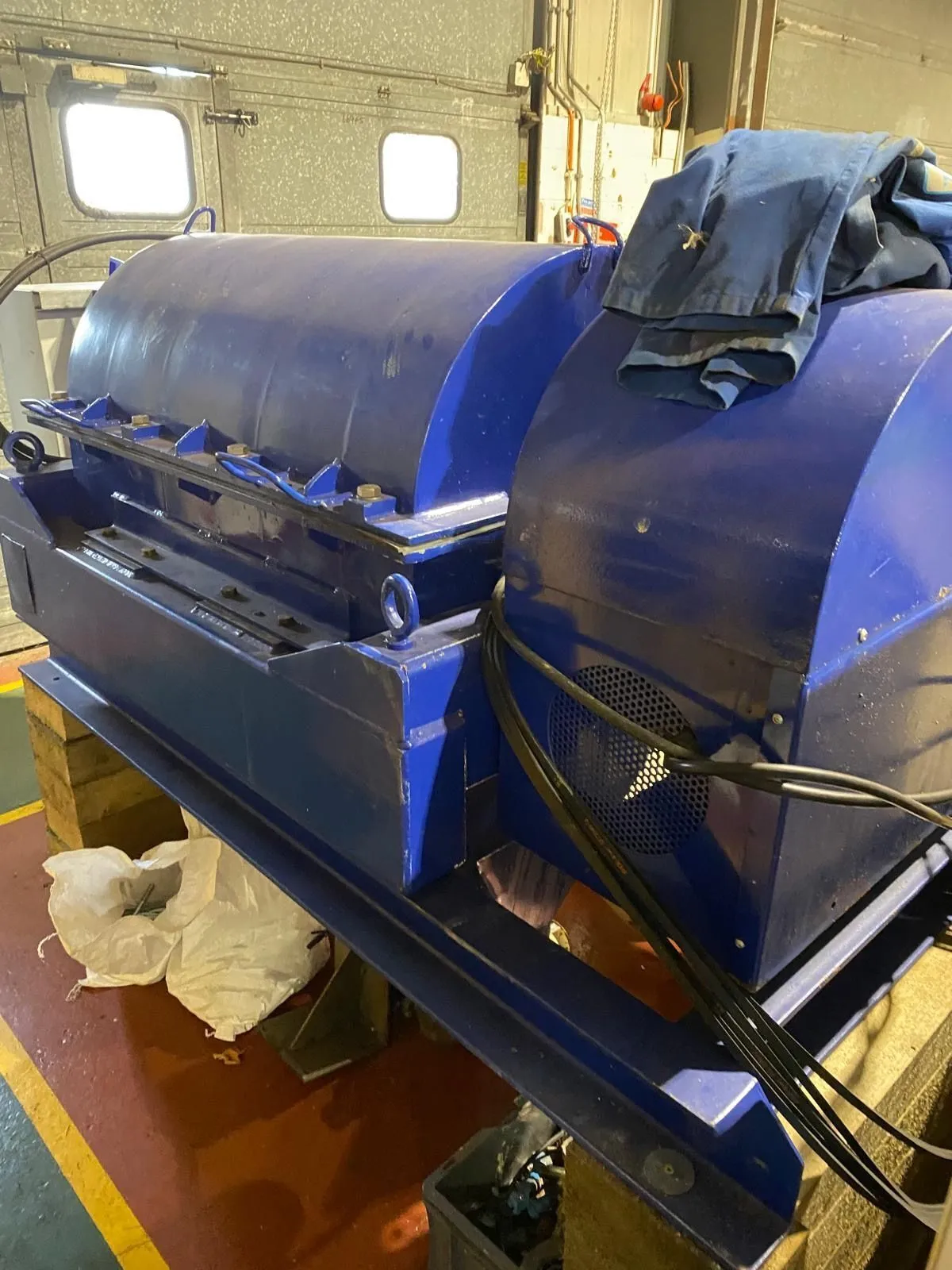 USED SHARPLES P3000
