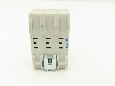 Eti VLC VLC10 Fuse Holder 32A 690V 3-Pole 10x38 Class CC Lot of 6