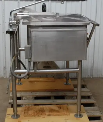 Used _UNKNOWN_ NUMBER: Braising Pans Michigan US | Grocery Equipment Sales #1438090