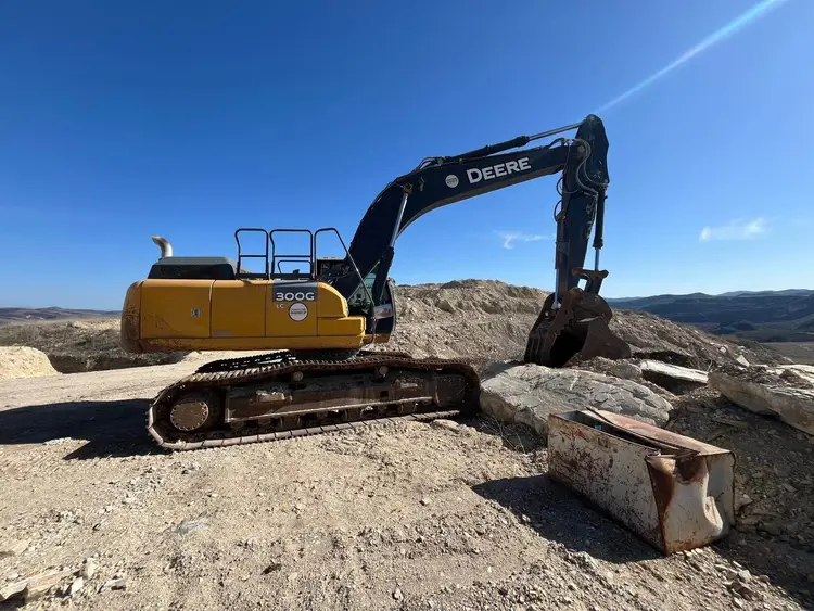 Used 2020 JOHN DEERE 300G LC Excavators | Ben Kaplan Equipment #1182367