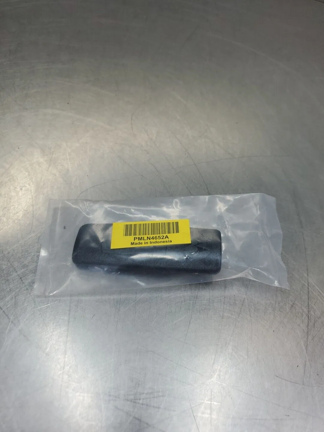 Motorola PMLN4652A Belt Clip. 5E-30