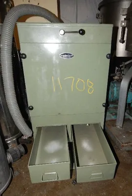 USED CADMACH 700B 2