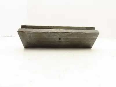 Press Brake Die 9-7/16" Long 1/2" Tang 90° V Type 1-7/8" W 5/8" V