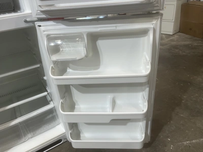Used FRIGIDAIRE FREEZER ON TOP Refrigerators Michigan US | Miedema Asset Management Group #1313568
